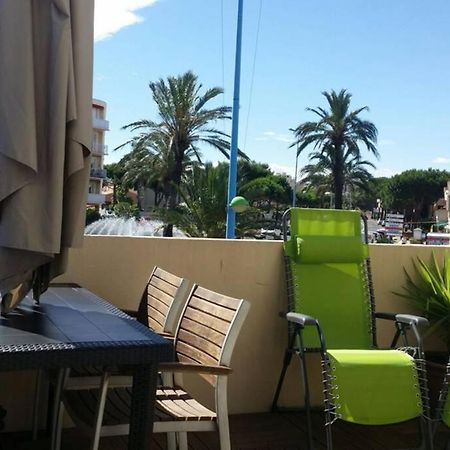 شقة Beau T2 Climatise Avec Terrasse 100M Plage سان سيبريان المظهر الخارجي الصورة